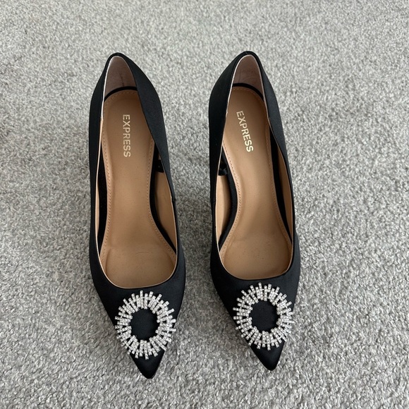 EXPRESS Rhinestone Embellished Pumps - Picture 2 of 7